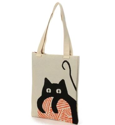 【ねこ雑貨 バッグ】ニットバッグ　猫柄ニットトートバッグ　黒猫と毛糸玉　アイボリー