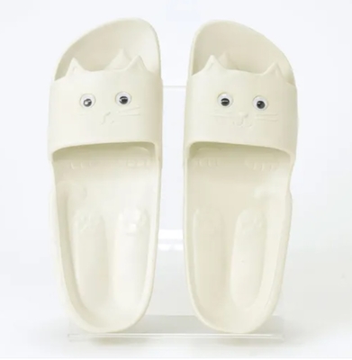 【ねこ雑貨 履き物】EVAサンダル　キャットサンダル　白猫 オフホワイト