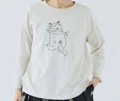 【ねこ雑貨 洋服】長袖Tシャツ　cloudnine ノンノ ネコ刺繍入りカットソー　フリーサイズ　アイボリー