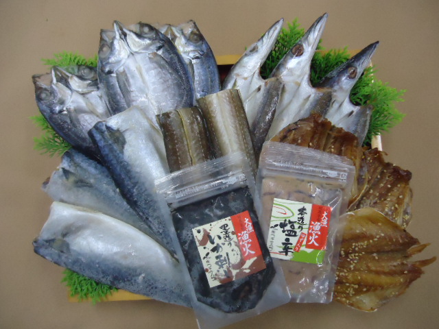 長崎対馬一汐干しおさかな塩辛セット | 長崎県水産加工振興協会