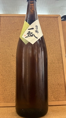 信濃錦　一瓢　大辛口純米　ひやおろし　16,5度　1,8L