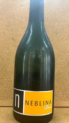 ネブリナ　スパークリング　12度　750ml