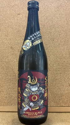 栄光冨士　くまさんの輝き　純米大吟醸　無濾過生原酒　16,6度　720ml・1,8L