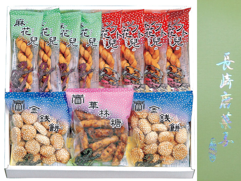 中国　新渡　粉彩　花唐草文　蓋物　菓子鉢　C　R4284 中国 新渡 粉彩 花唐草文 蓋物 菓子鉢 C R4284 - メルカリ