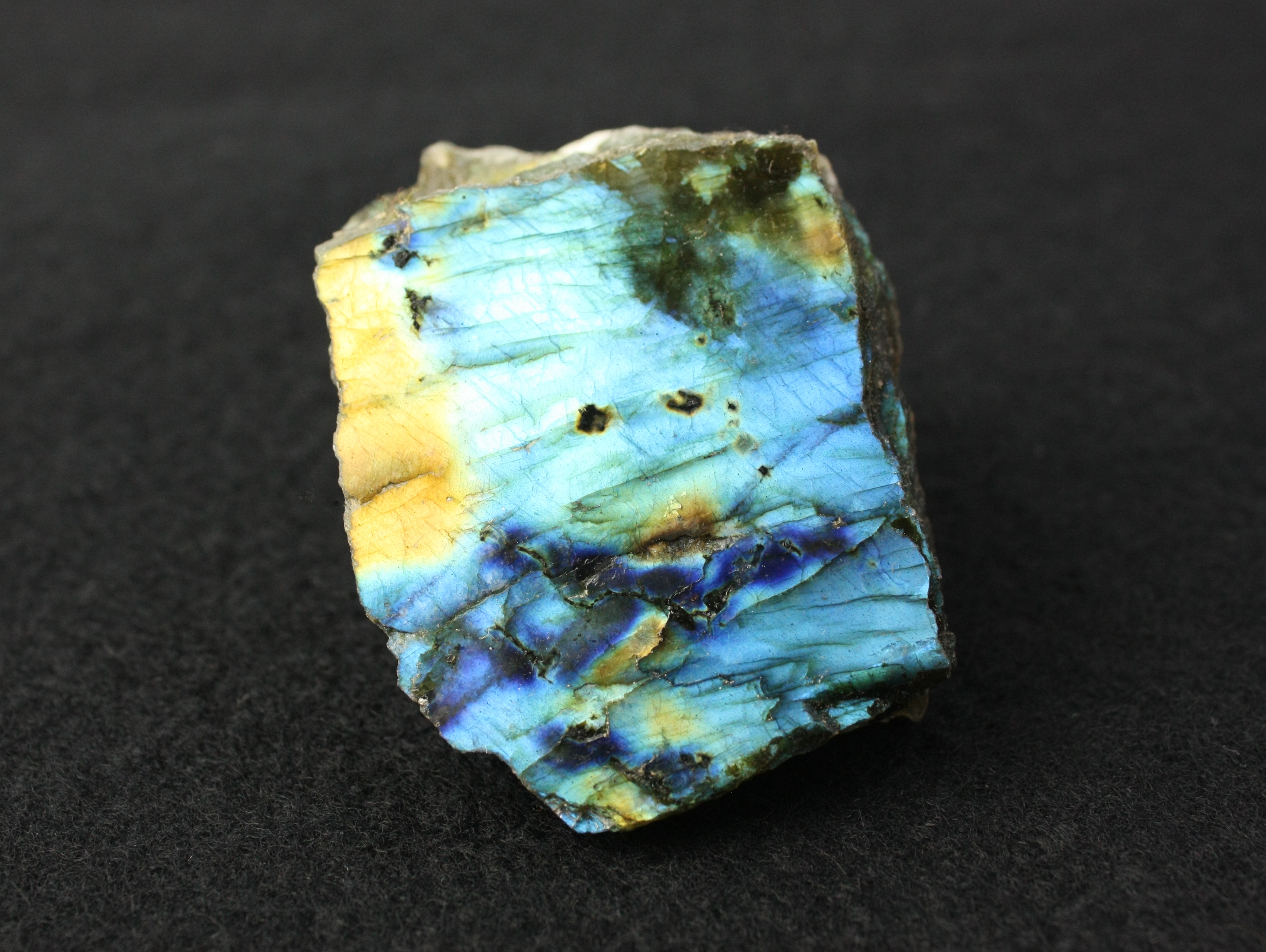 ラブラドライト | スターミネラルズジャパン