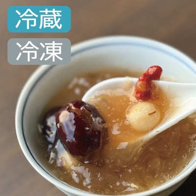 銀耳蓮子湯 / 白キクラゲスイートスープ