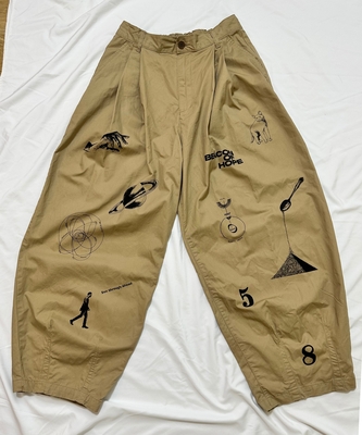 REVIVER バレルレッグベージュパンツ