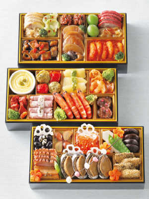 高知県へのみお届け　〈東の三名人〉和・洋・中華風 三段 饗宴おせち