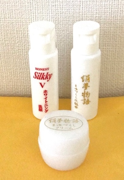 ラヴィドール まゆづくしクリーム 絹夢物語 まゆづくし クリーム 35g