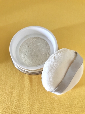 シルキーVフェイスパウダー 7g × 2個 ラヴィドール 絹夢 シルク ラヴィ