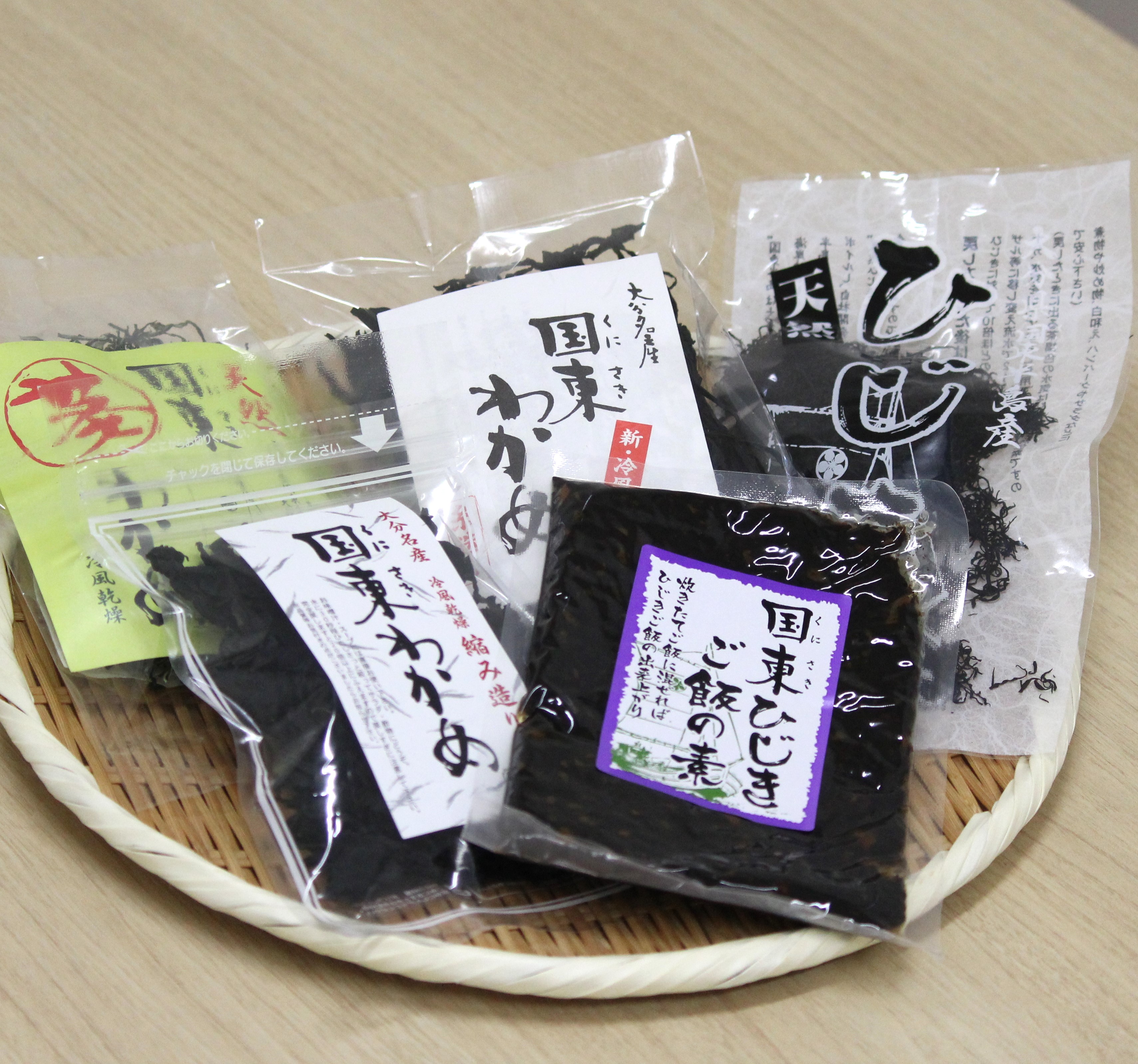 竹永海商「わかめ、ひじき詰合わせ」※ご贈答用にオススメ！化粧箱入り