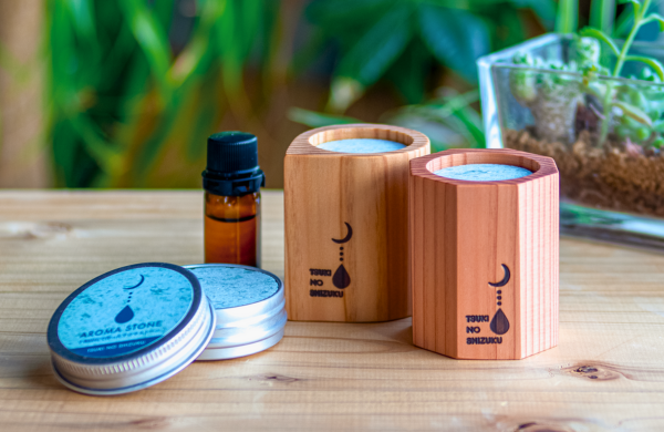 十和田石と秋田杉のアロマディフューザー《八角型》 | 詩の国商店