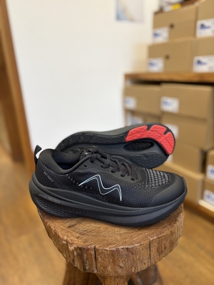 MBT-1000 II LACE UP W BLACK/BLACK
