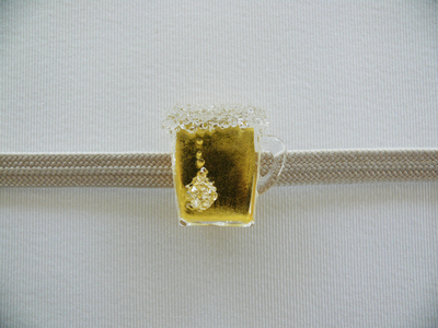 ビールジョッキの帯留