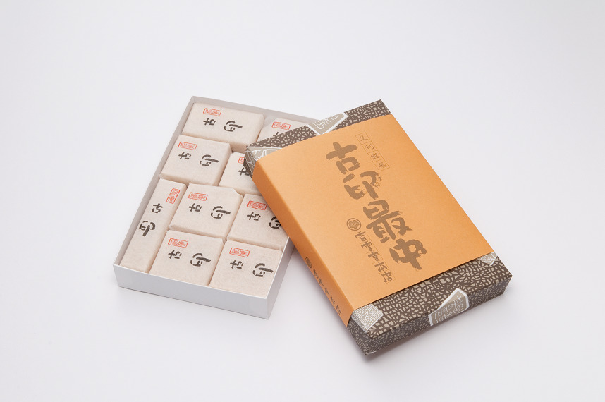 古印最中9個入 | 香雲堂本店オンライン