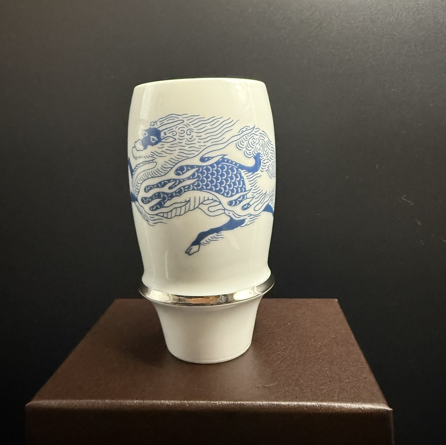 有田焼】麒麟プレミアムグラス白 | キリンの工場見学ショップ