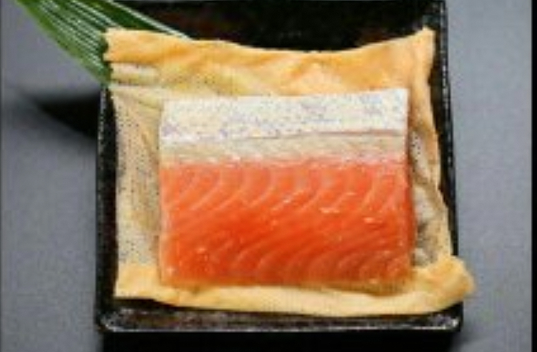 1435円 今月限定/特別大特価 越後えにし サーモン大吟醸酒粕味噌漬け 高野酒造 美味しい おつまみ 酒の肴 鮭 サーモン 1435円 今月限定/特別大特価 越後えにし サーモン大吟醸酒粕味噌漬け 高野酒造 美味しい おつまみ 酒の肴 鮭 サーモン