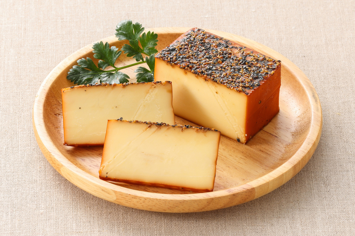 フリコ スモークブラックペッパー スモークチーズ 500g