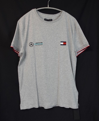 TOMMY HILFIGER[ トミーヒルフィガー］半袖Ｔシャツ