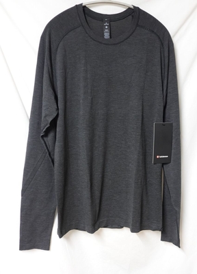 lululemon［ルルレモン］長袖Ｔシャツ