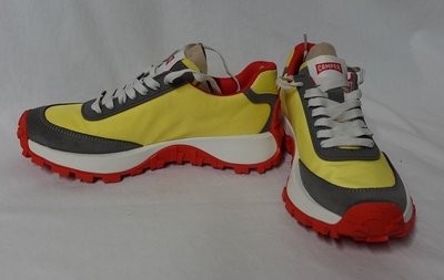 CAMPER［カンペール］スニーカー