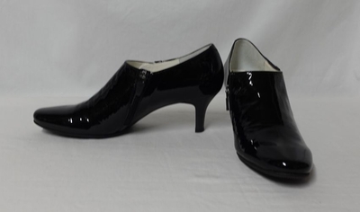 ヨシノヤ［銀座ヨシノヤ］晴雨兼用パンプス