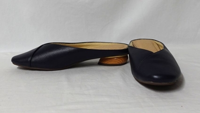 Stola[ ストラ］　ネィビーサボサンダル　