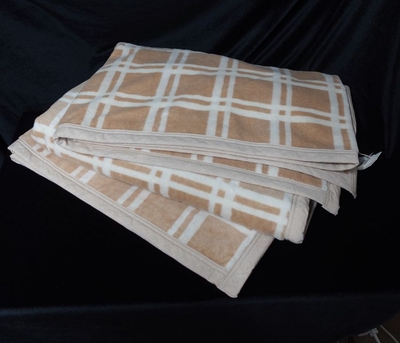 PRISTINE[ プリスティン］ブラウンチェックブランケット　綿毛布　オーガニックコットン含む　140&times;200