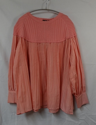 amie　studio［アミエスタジオ］ブラウスニットプリーツ異素材切り替えコーラル