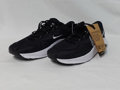 NIKE[ ナイキ］レジェンド　エッセンシャル3NN　スニーカー　トレーニング用