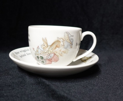 WEDGWOOD［ウエッジウッド］ピーターラビット　カップ＆ソーサー