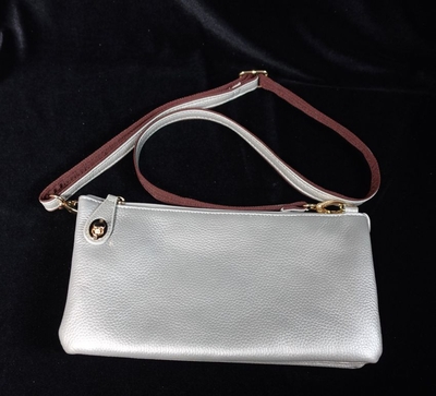 ノーブランド［］ショルダーバック　セカンドショルダー2wayタイプ