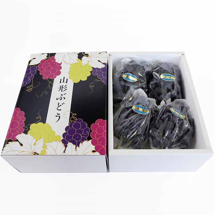 最上屋がお届けする山形のぶどう「高尾：2kg詰め」 | くだものいちば