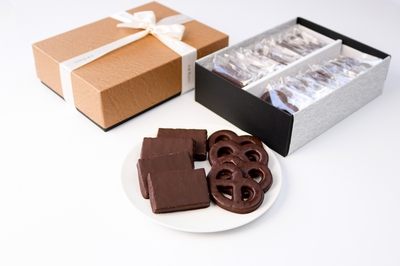 プレッツェル(15枚入)＆シュピッツ(12枚入)