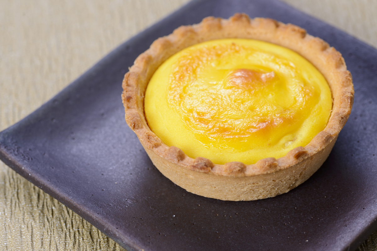 のレモンタルトとシールとピンバッチのセットあり販売 不二家】パレットみたいにカラフルなタルト風ソフトクッキーの新作