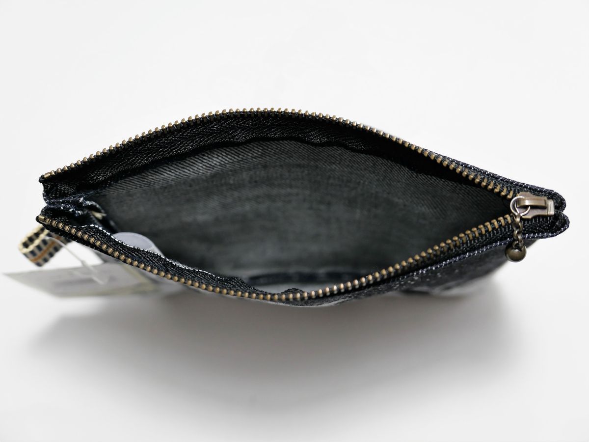 デニムポーチ クロマグロ ｔｏｋｙｏｚｏｏｓｈｏｐ