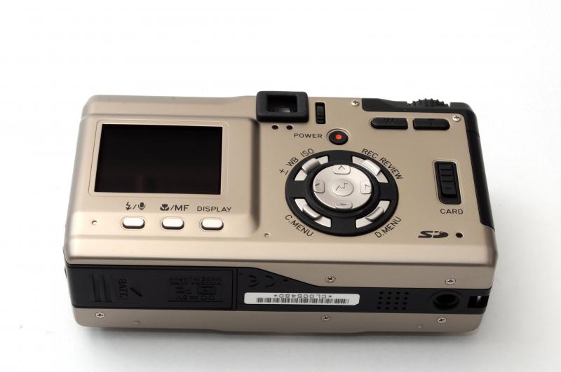 完動品】CONTAX Tvs チタンシルバー フィルムカメラ 動作確認済 