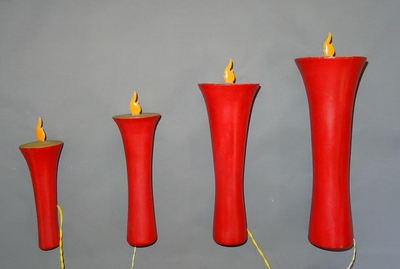 LED和蝋燭　電池式　寸法：6寸（類似和蝋燭寸法　50匁～80匁）