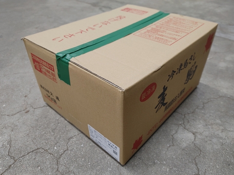 脂肪注入馬刺し 外箱