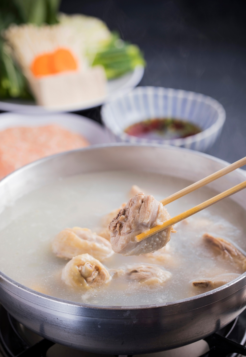 老舗 博多味処いろはの水炊きセット | 楢崎商店