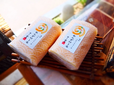 あんずロール（棹）　２本セット（化粧箱）　＜冷凍＞