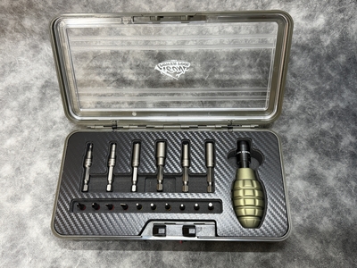 17-Piece Grenade-Style Valve Tool Kit&nbsp;Green&nbsp;