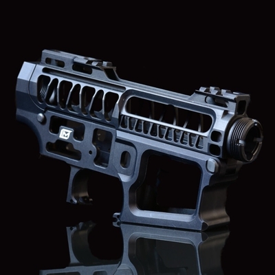 MANCRAFT製 M4/AR15 超軽量スピードソフトボディ ブラック