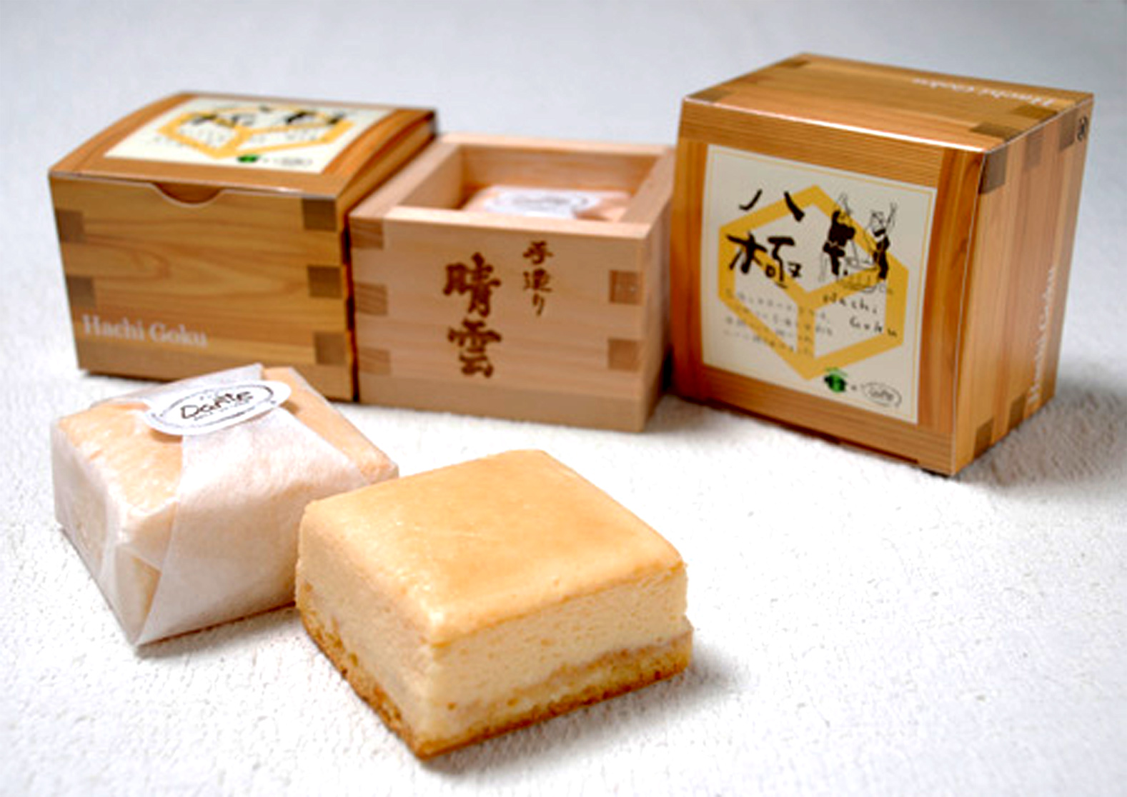 チーズケーキ　茅台酒 大人のバスクチーズケーキ〜URLAR貴腐ワインと鹿児島産はちみつ