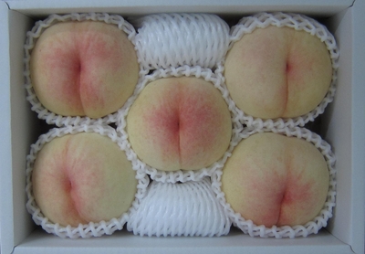 170よさこい桃(青秀）約２kg（5～7玉）
