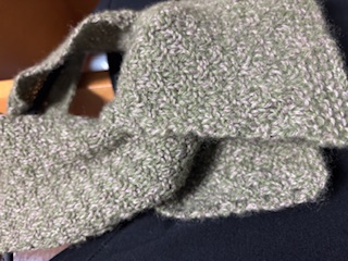 カシミヤ％２０番４plyの２０ｇの手編みマフラー