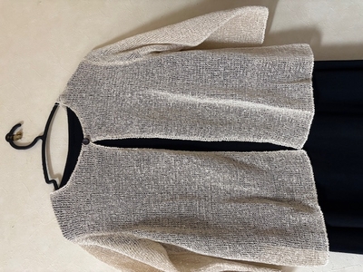 シルク100％擬麻加工糸の生成りのカーディガン