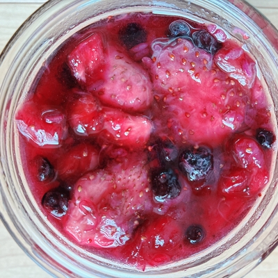 フルーツ酵素シロップ（いちご、ブルーベリー、レモン、パイナップル）