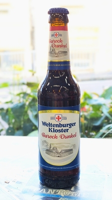 ｳﾞｪﾙﾃﾝﾌﾞﾙｶﾞｰｸﾛｽﾃﾙ ﾊﾞﾛｯｸﾃﾞｭﾝｹﾙ  330ml