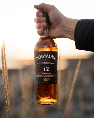 ﾎﾞｳﾓｱ ｼｪﾘｰﾊﾞﾚﾙ12年 700ml -ｱｲﾘｯｼｭｳｲｽｷｰ